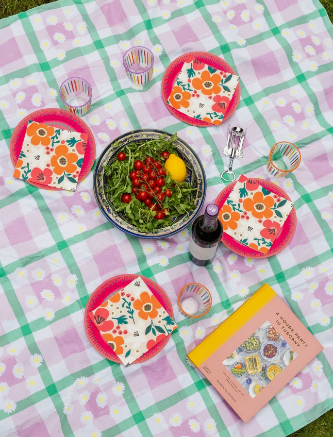 copetta da picnic di Talking Tables, talkingtables.co.uk